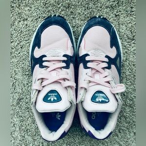Adidas Originals Falcon Sneaker Womens Leather Suede/Rubber/Fabric/Pink Size 8.5